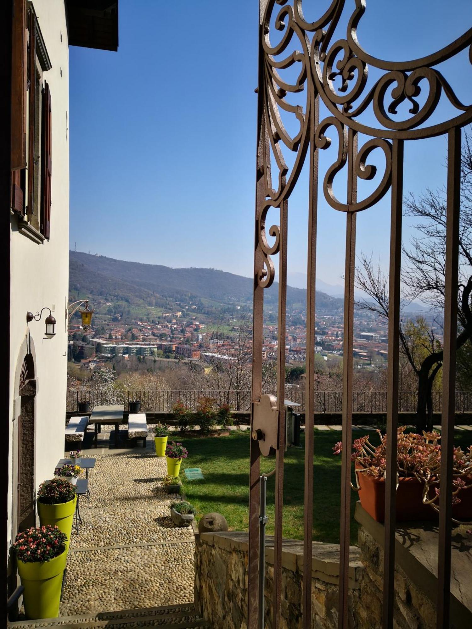 B&B Dimora Delle Donnole Bergamo Alta Ngoại thất bức ảnh