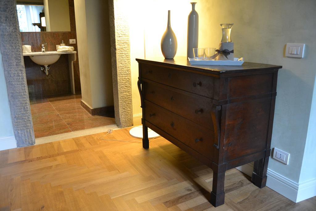 B&B Dimora Delle Donnole Bergamo Alta Phòng bức ảnh